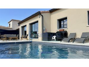 Maison à 4 km d'Uzès Plain-pied de 110 m2 à 4 chambres   Pis