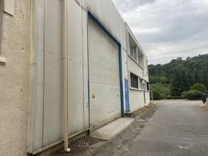 A VENDRE Bureaux + Entrepôt au total 610m2