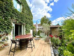 Maison à vendre SOINDRES 7 pièce(s) 170m2 420 000€