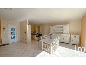 Vente maison 5 pièces 181 m² Saint-Just-d'Ardèche (07700)