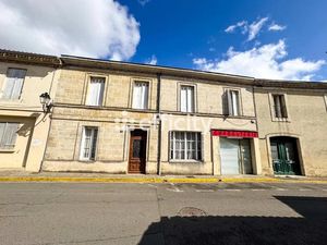 Vente maison 7 pièces 280 m² à Saint-Laurent-Médoc (33112)  285 000 €