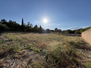 Vente terrain 1384 m² Aigues-Vives (34210)