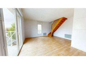 Location Appartement 3 pièces à Saint-Aubin-sur-Mer (14750) : à louer 3 pièces / 57m² Sain