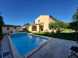 Vente maison 5 pièces 119 m² Avignon (84000)