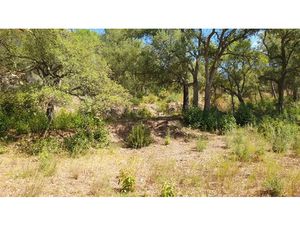 Vente terrain 2656 m² à Vidauban (83550)  190 000 €