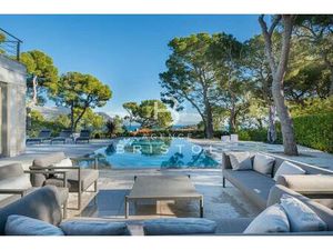 Villa à Saint-Jean-Cap-Ferrat - Emplacement d'Exception - Luxueuses Prestations - Vue Mer
