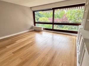 Location appartement 4 pièces 88.76 m² à Le Plessis-Robinson (92350)  1 750 €