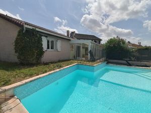 Vente maison 6 pièces 135 m² Chassieu (69680)