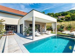 Maison de luxe à vendre à la La Combe-de-Lancey