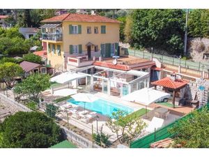 Maison de luxe à vendre à Gorbio