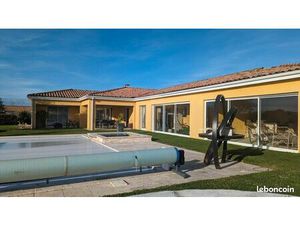 Villa 4 chambres avec piscine et spa