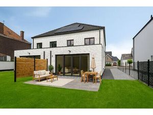 Nieuwbouwwoning te koop in Nederzwalm