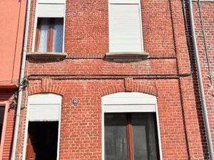 Vente maison 5 pièces 76 m² à Valenciennes (59300)  98 000 €