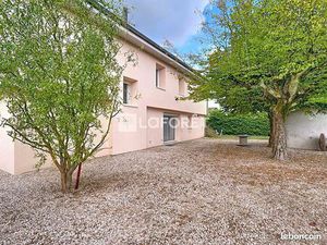 Maison 6 pièces 149 m²