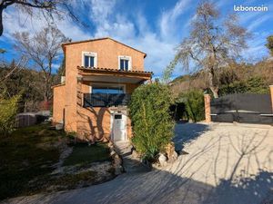 Maison 5 pièces 150 m²