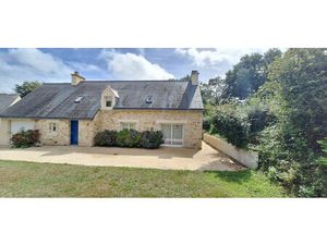 Location maison 7 pièces  145.00m²  Fouesnant