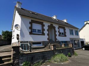 Immeuble 180 m² Plouisy