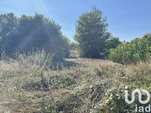 Terrain constructible viabilisé à vendre