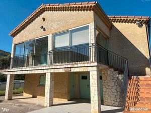 Appartement 6 pièces 157 m²