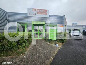 Local commercial 340 m²