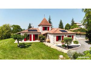 Maison 6 pièces 160 m²