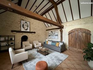 Propriété 9 pièces 200 m²