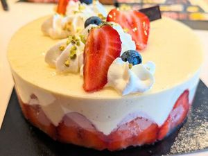 Opportunité à Saisir / Annecy : Fonds de Commerce de Pâtisserie à Vendre