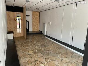 Local commercial 54 m² Chauffailles