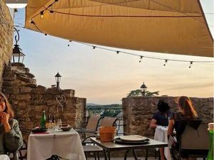 Local commercial emplacement 1 pour 2026