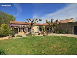 Maison 4 pièces 223 m²