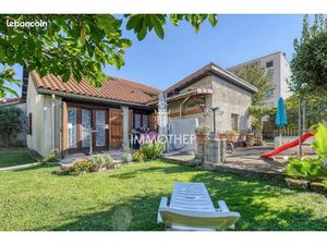 Propriété 6 pièces 220 m²