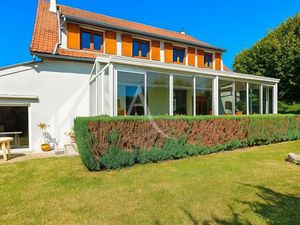 Maison 8 pièces 225 m²