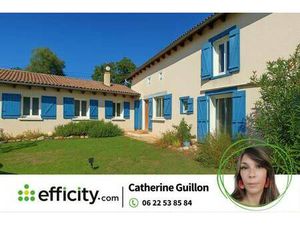 Mme Catherine Guillon