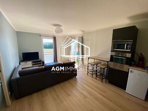 Appartement 2 pièces + Terrasse + 2 places de parking + accè