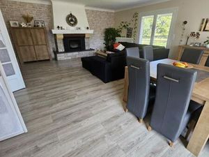 Maison 6 pièces 241 m²