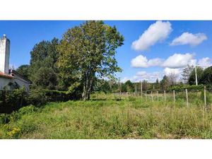 Terrain constructible viabilisé à vendre