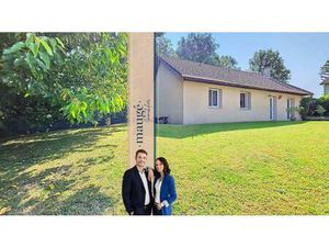 Maison - Plain- pied - 5 Chambres - Jardin - Au calme absolu - Au cœur du village
