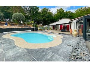 Maison Notre-Dame-de-Sanilhac m² T-5 à vendre  499 990 €