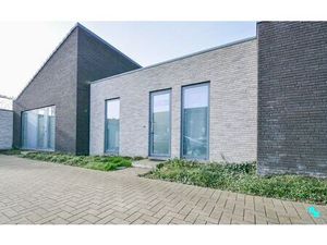 Ideale starterswoning of investeringseigendom te Westroze...