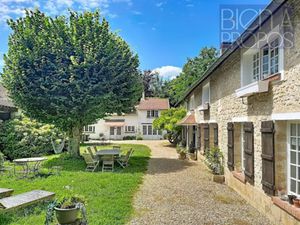 Vente maison 10 pièces 340 m² à Labbeville (95690)  815 000 €