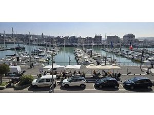 Location meublée appartement 2 pièces 39 m² à Dieppe (76200)  590 €