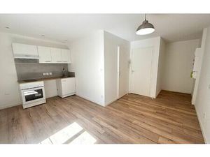 Location appartement  20.62 m² T-1 à Lisle-sur-Tarn  350 €
