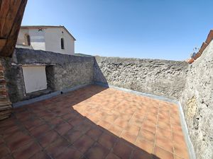 PROCHE SAINT POLYCARPE