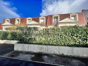 Vente Maison à Neuilly-Plaisance (93360) : à vendre / 396m² Neuilly-Plaisance