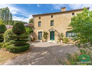 En route vers la Dordogne  entre Villefranche et Fumel  belle demeure en pierre de 300 m2 