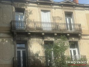 Montpellier Gare St Roch – Immeuble 1881  10 appartements  pat
