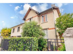 Vente maison 4 pièces 70 m² à Dugny (93440)  265 000 €