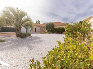 Vente maison 6 pièces 171 m² à Séméac (65600)  369 600 €