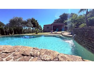 Vente maison 4 pièces 140 m² à Mimet (13105)  770 000 €