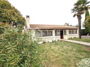 Labastidette centre maison T4 avec jardin + véranda